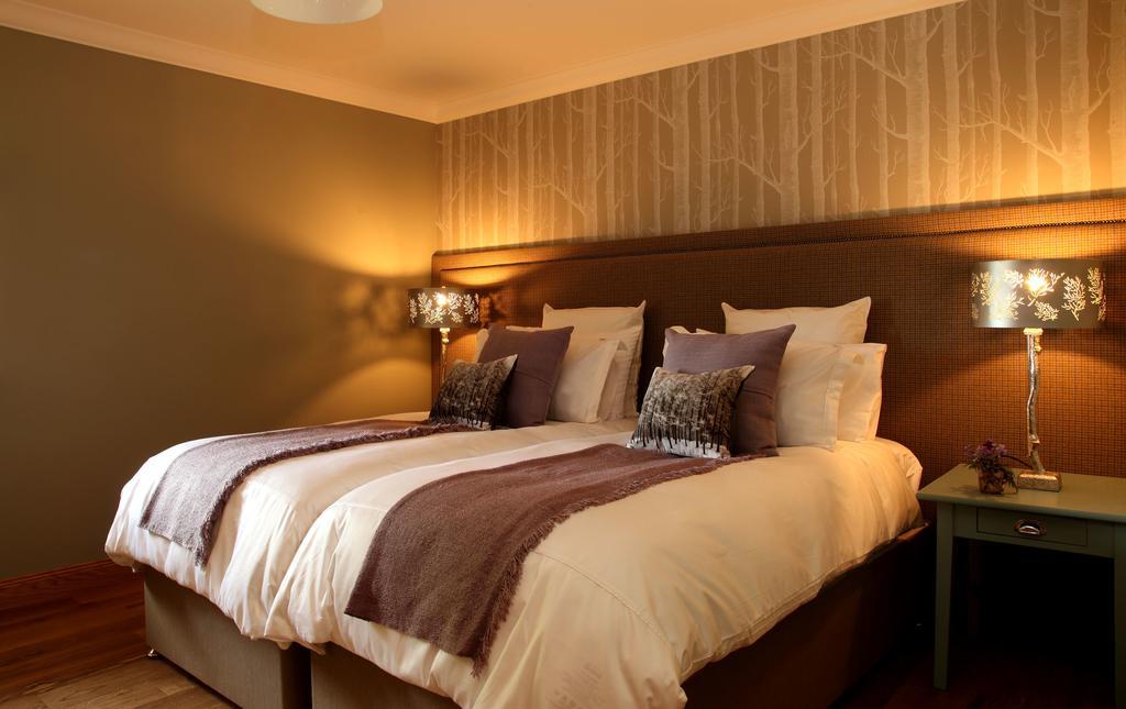 Hawkswood House And The Roundel Villa Peat Inn ห้อง รูปภาพ