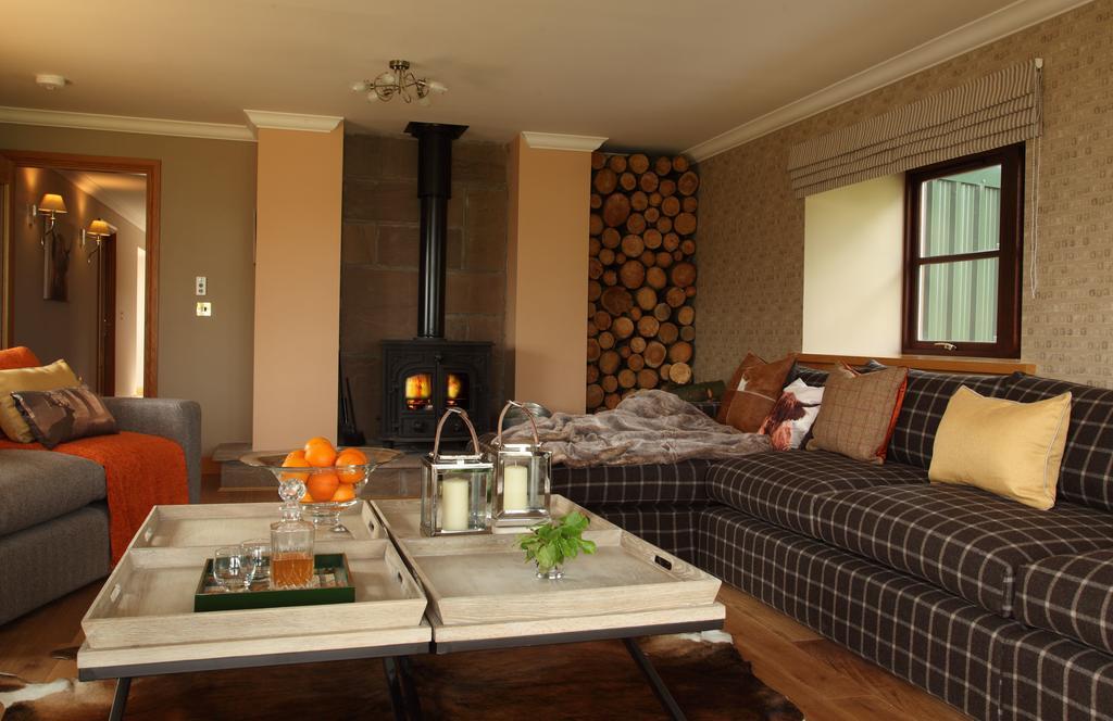Hawkswood House And The Roundel Villa Peat Inn ห้อง รูปภาพ